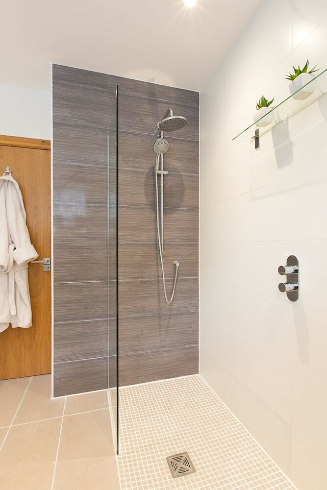 Apartamentos Homefromholme Alban House