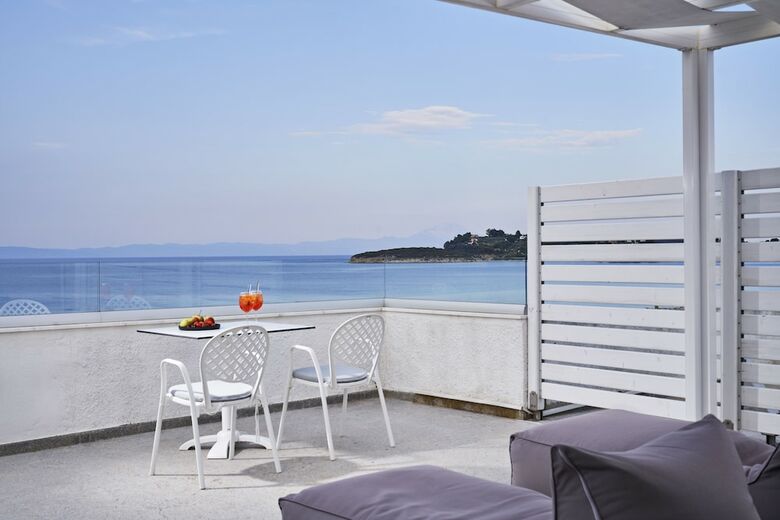 Hotel Antigoni Beach Resort