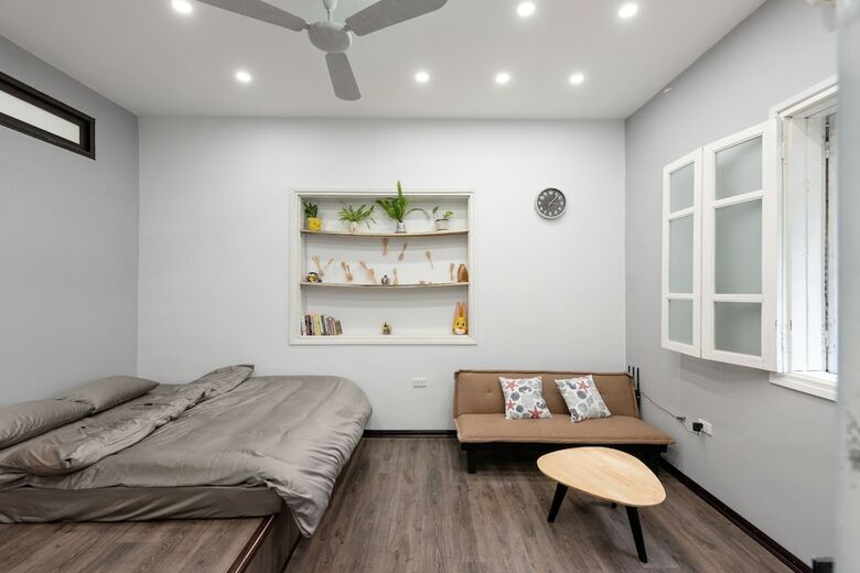 Hotel Hover House