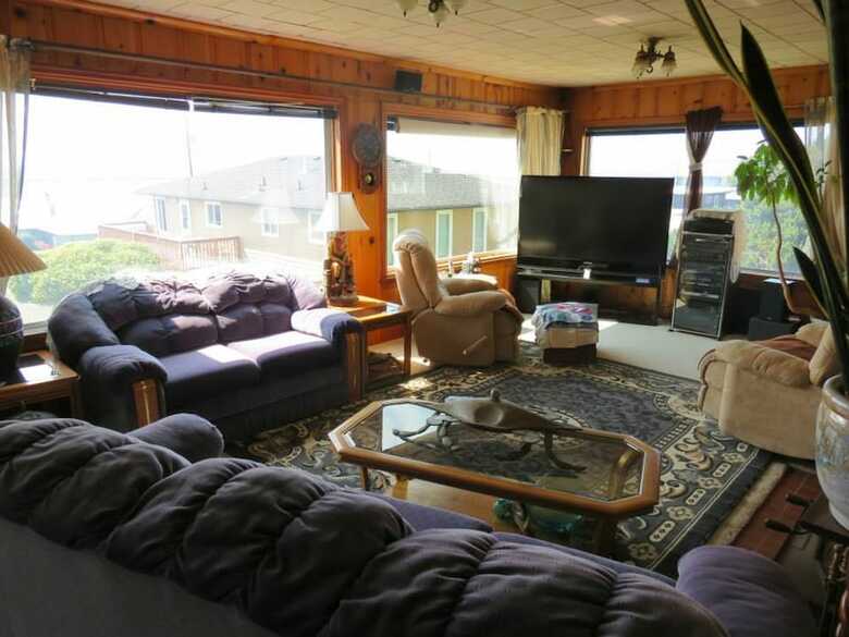 Breyhouse Bed And Breakfast Inn