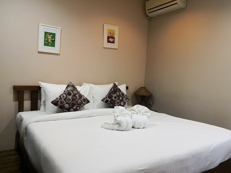Hotel Reera Resort
