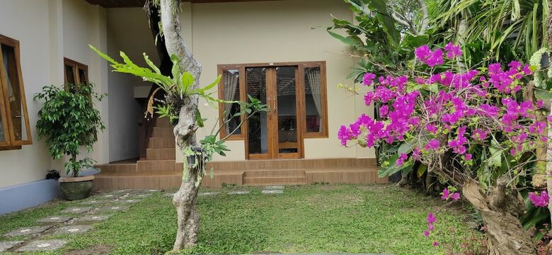 Bed & Breakfast Medewi Beach Inn