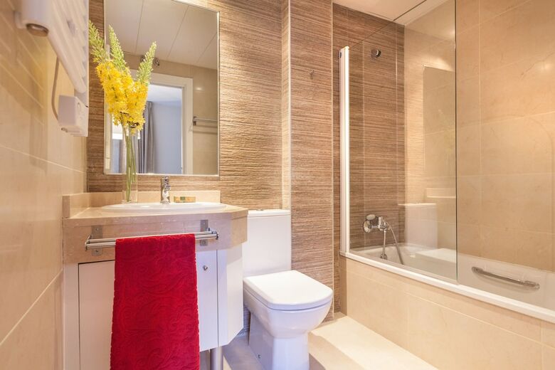 Home Club San Joaqu�n Apartments