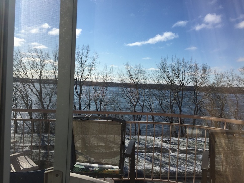 Cozy Water Front Montreal