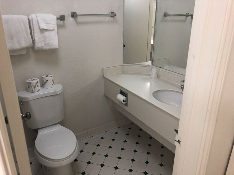 Hotel Americas Best Value Inn Denver