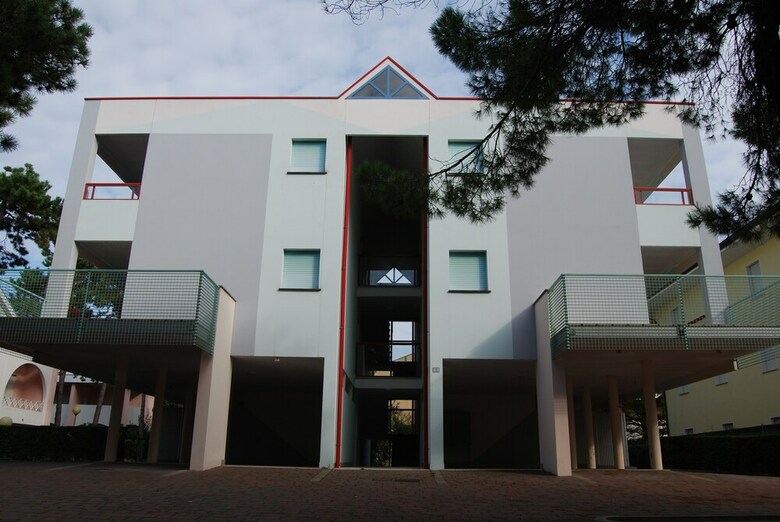 Residencia Condominio Tucano