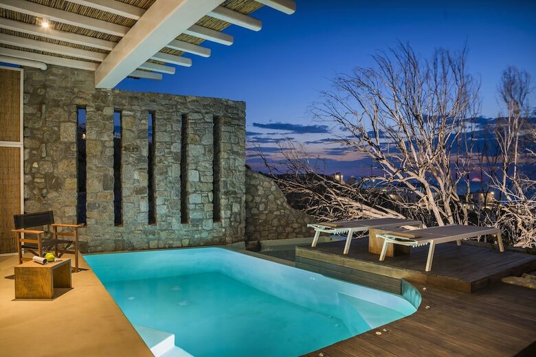 Hotel Klidon Dreamy Living Suites