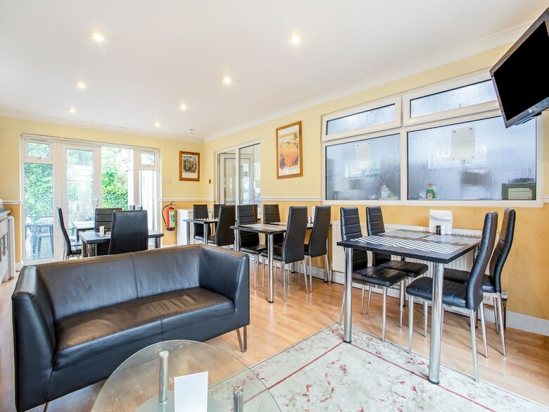 Bed & Breakfast Oyo Flexistay Ambers Gatwick Aparthotel