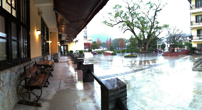 Villa Fanglian Lake Holiday Resort