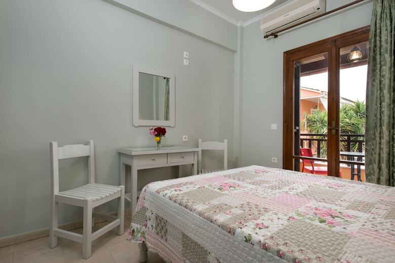 Villa Eleni Apartments