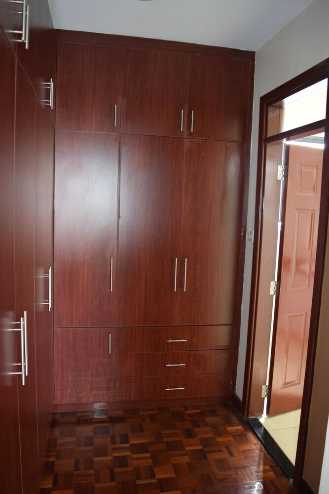 Apartamentos Westside Residency