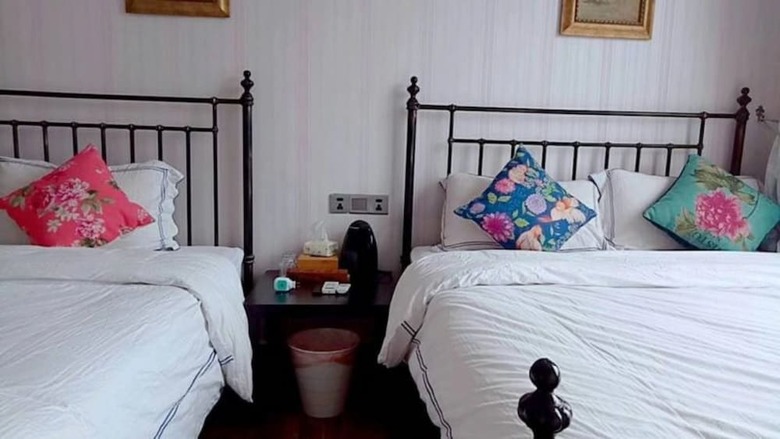 Hostal Time Inn Old Town Branch