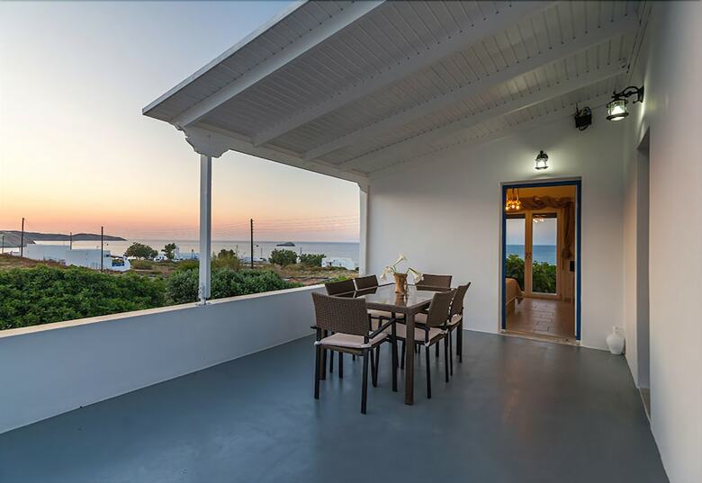 Mandrakia Totally Sea View House