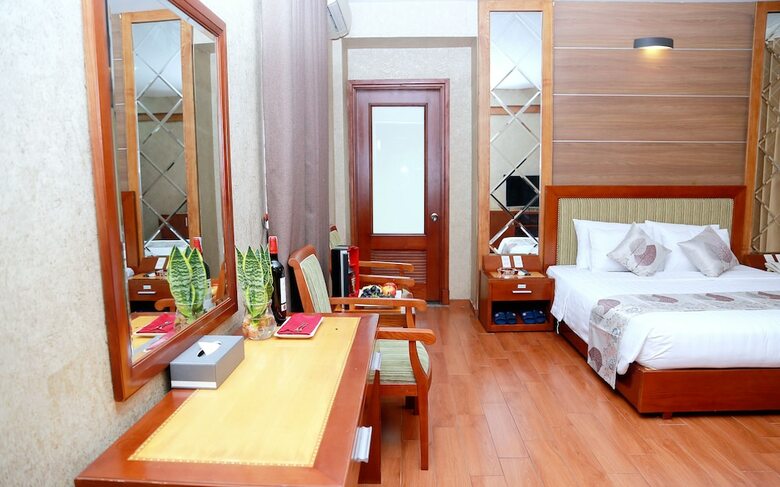 Green Hotel