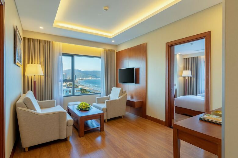 Dlg Hotel