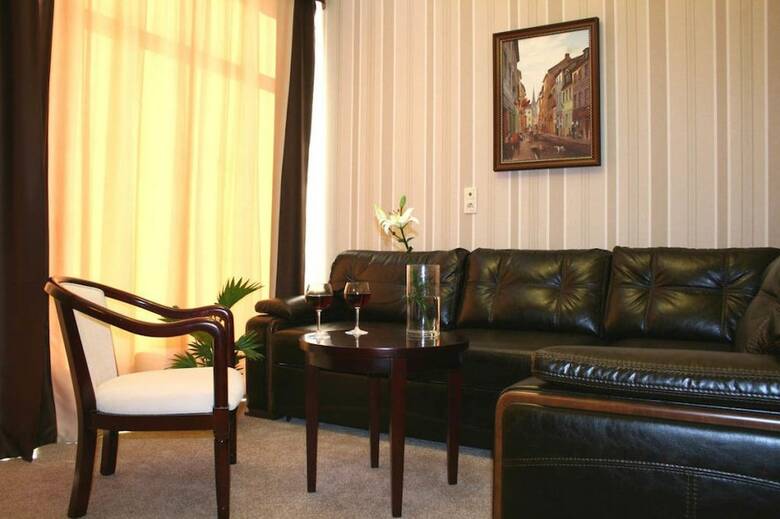 Sofievsky Posad Hotel