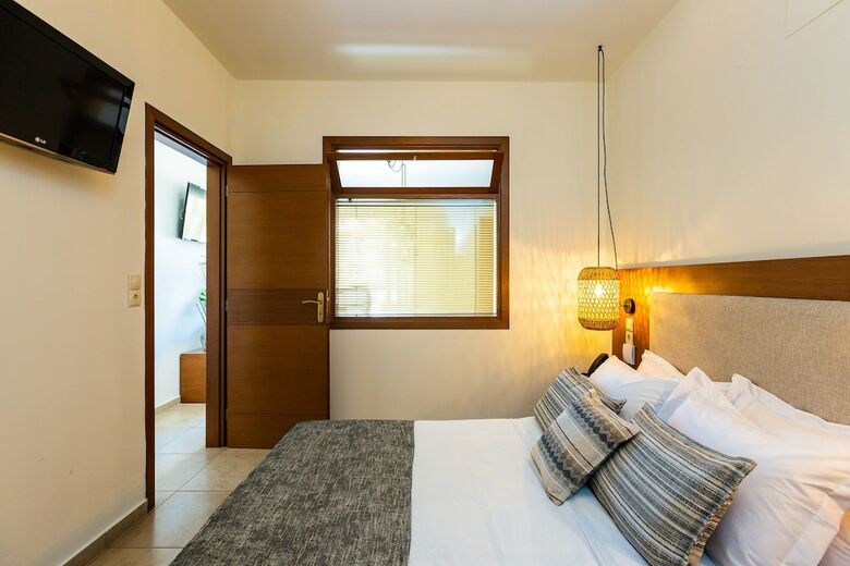 Nostos Beach Boutique Hotel