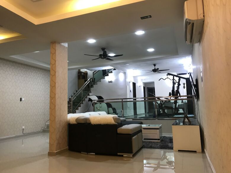 Hotel El Staycation