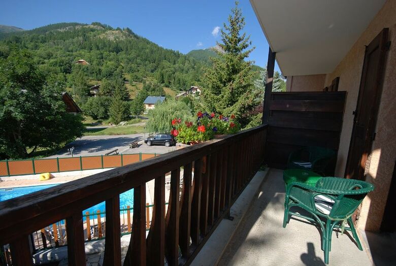 Hotel H�tel L'aigli�re