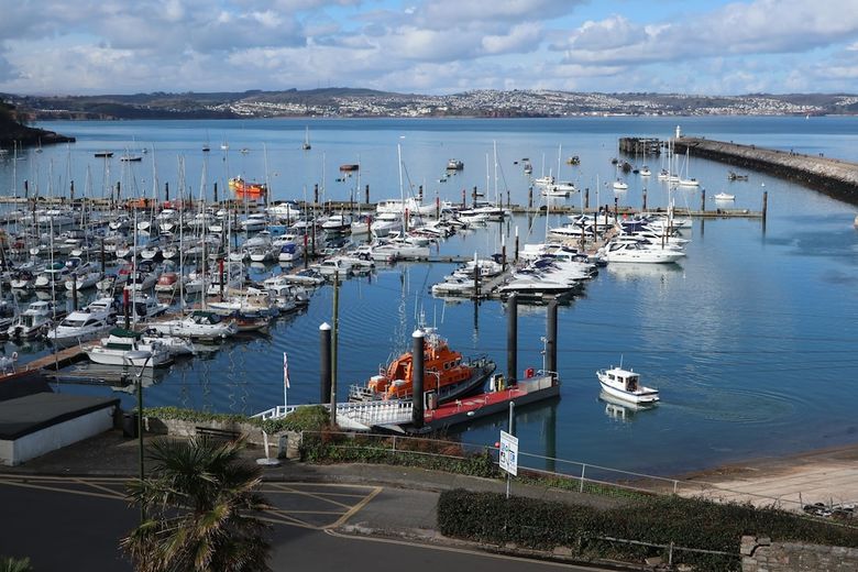 Devoncoast Seaview Apartments