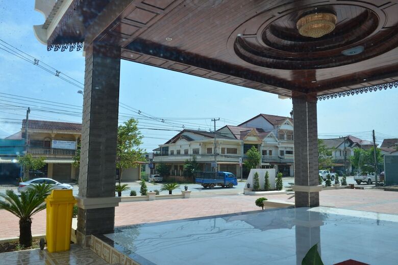 Favanhmai Hotel