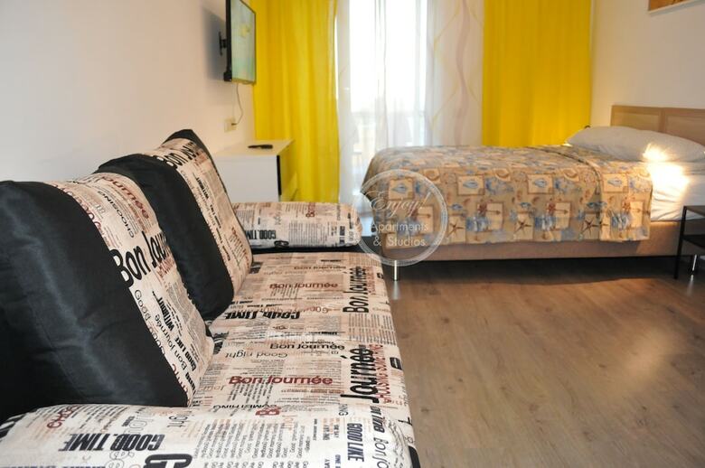 Enjoy! Apartments & Studios ? Akvareli