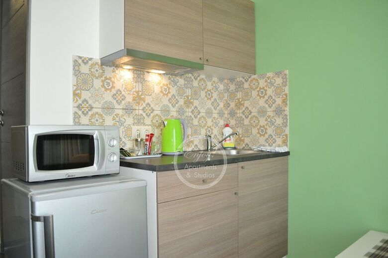 Enjoy! Apartments & Studios ? Akvareli