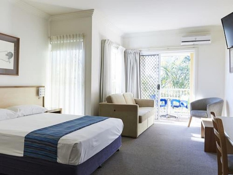 Nrma Treasure Island Holiday Resort
