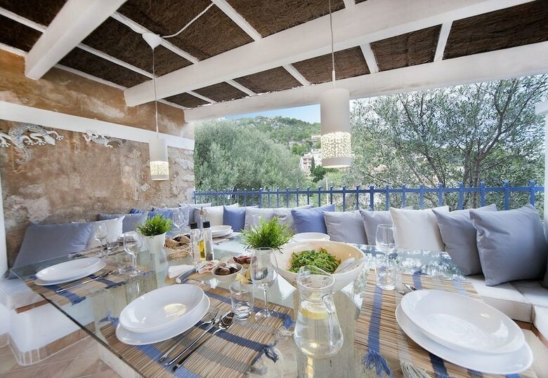 Apartamentos Charming Mansion With Pool Sea View