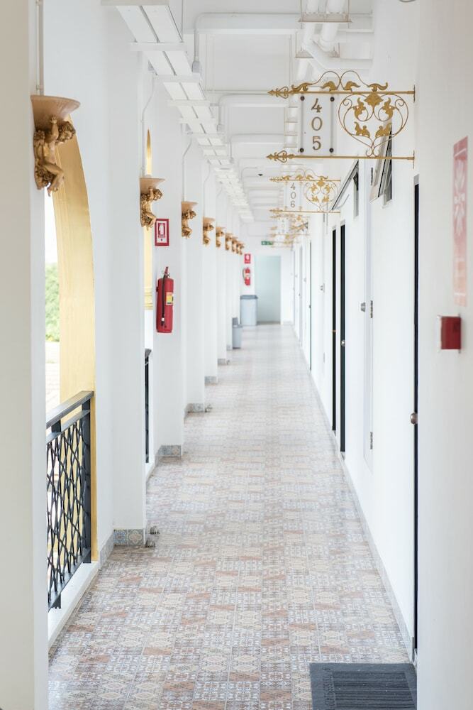Oasis Hiso Hotel
