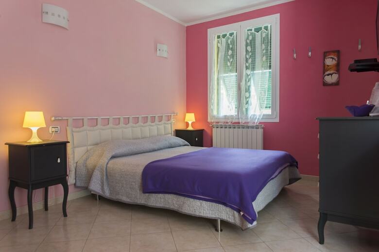 Bed & Breakfast La Lanterna Sopra Il Moggia