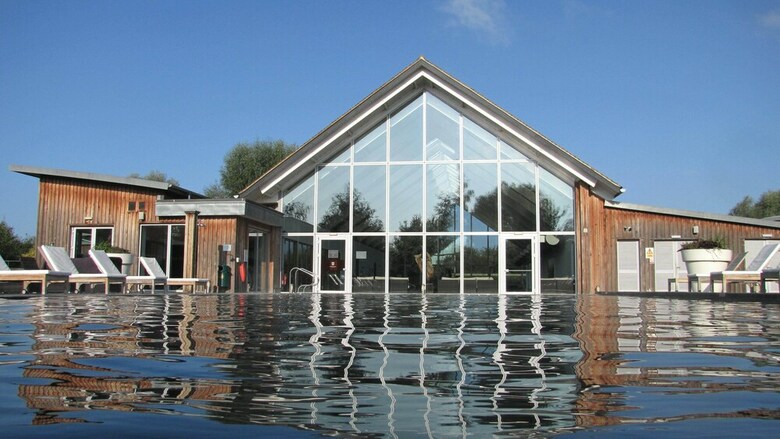 Chehondo - Clearwater: Luxury Lakeside Cottage
