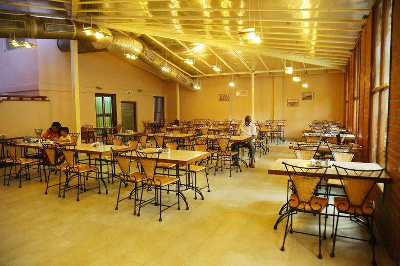 Hotel Surguru