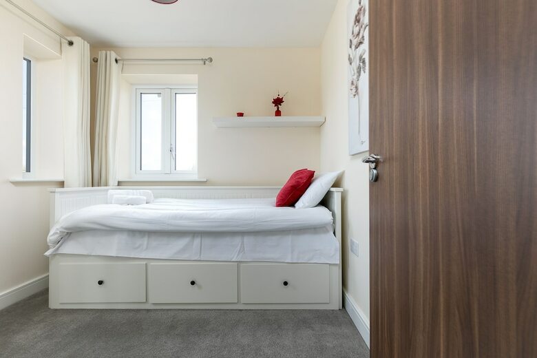 Kvm - Quayside House
