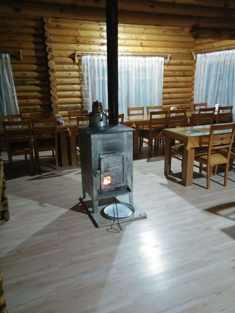Hotel Vegke Kutuk Evleri
