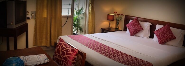 Hotel Happy Planet