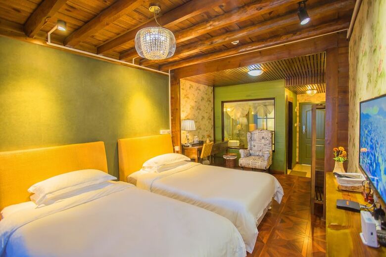 Hostal Lugu Lake Love Inn