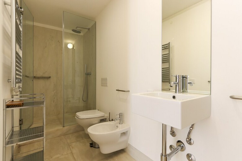 Apartamentos Combro Suites By Homing