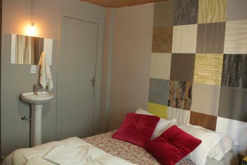 Bc Paradise Hostel