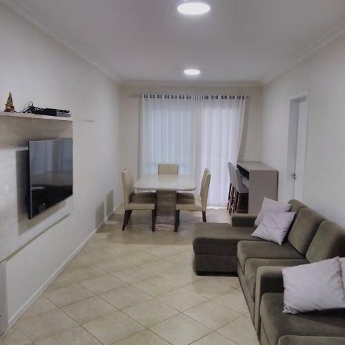 Apartamento 210m Com Terra�o 3 Quartos 150m Do Mar