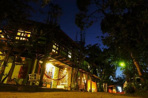 Hostal Pousada Estaleiro Village