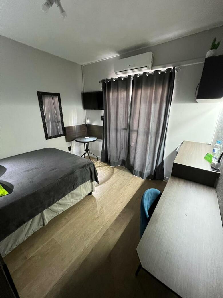 Hostal Rezende House Pousada