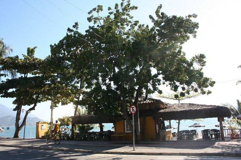 Ilha Deck Hotel