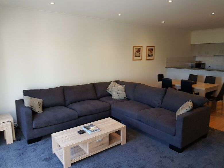 Gillies St Apartments