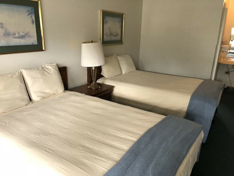 Motel 8 Lake City