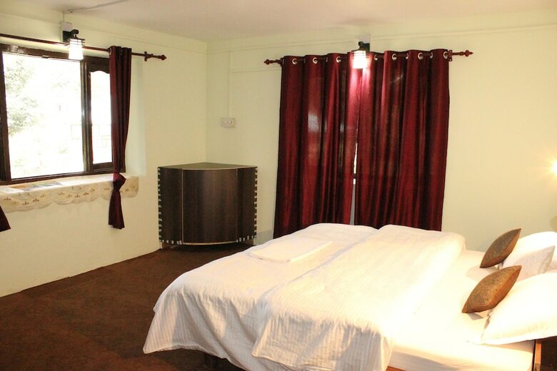 Hotel Fearless Cloud