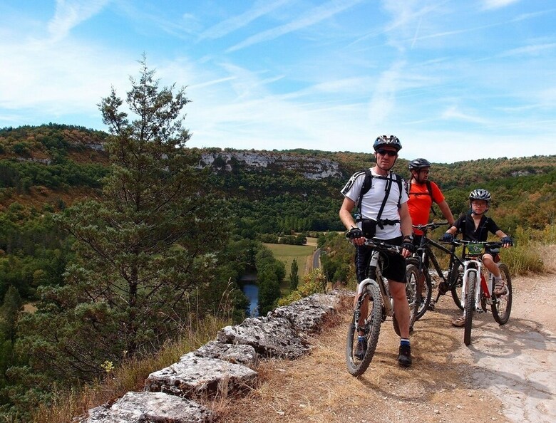 Camping De La Porte D'arroux