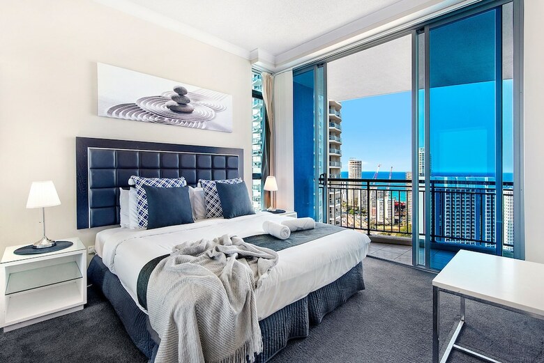 Apartamentos Chevron Renaissance - We Accommodate