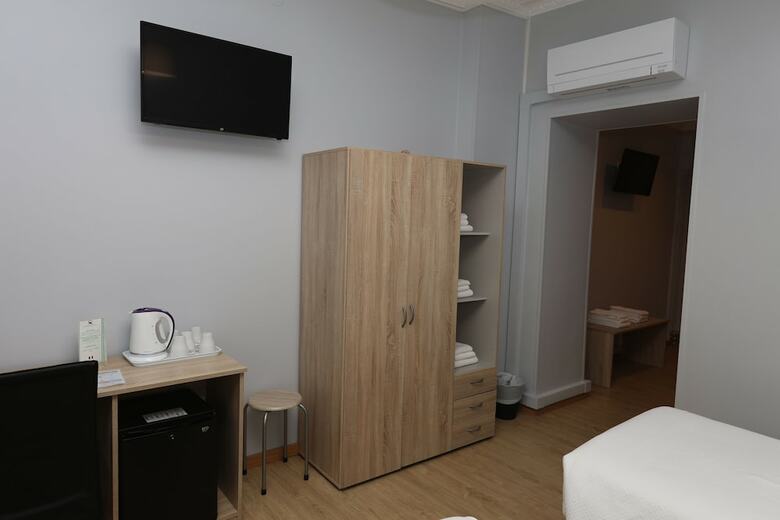 Hotel O El�trico Guesthouse