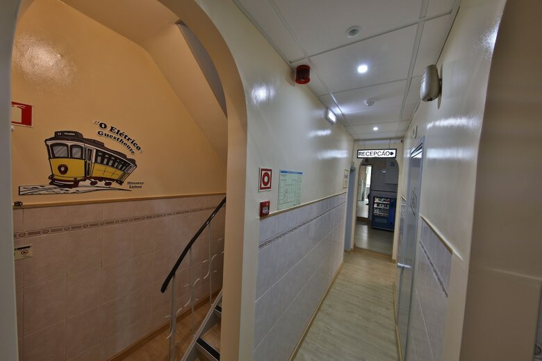 Hotel O El�trico Guesthouse